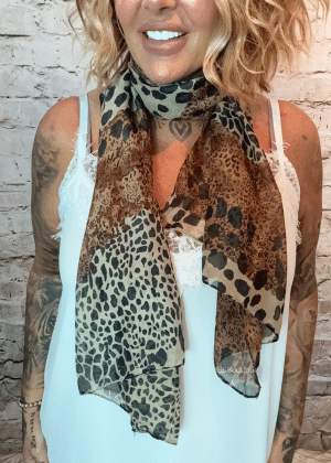 566 Animal print scarf *Restocked*