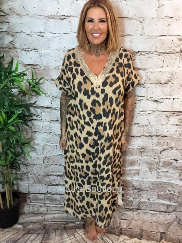 Wild Animal print Dress Best Fits 16?22 - Image 3