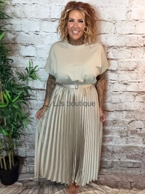 STONE Bianca Pleated Dress best fits 12-22